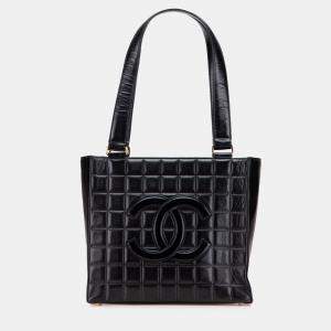 Pre Owned Chanel Black CC Chocolate Bar Lambskin Tote
