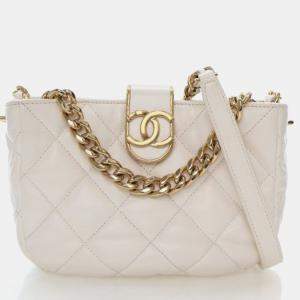 Pre Owned Chanel CC Chain Small White Lambskin Hobo Bag