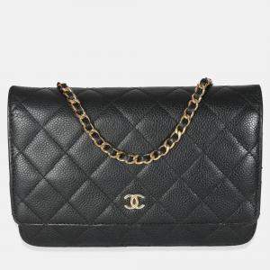 Pre Owned Chanel Black Quilted Caviar Classic Wallet On Chain
