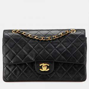 Pre Owned Chanel Black Medium Classic Lambskin Double Flap