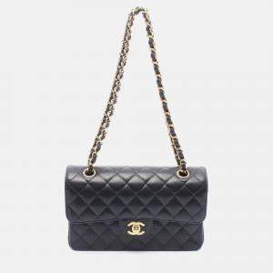 Pre Owned Chanel Matelasse Black Leather GHW W-Flap Chain Shoulder Bag