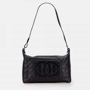 Pre Owned Chanel Black Medium Lambskin Chocolate Bar Shoulder Bag