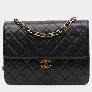 Pre Owned Chanel Black Small CC Quilted Lambskin Half Single Flap Bag