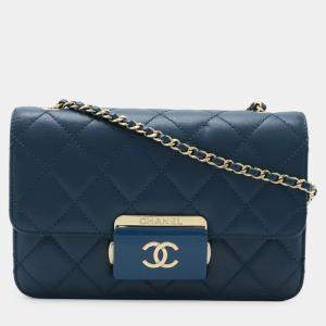 Pre Owned Chanel Beauty Lock Matelasse Blue Leather Flap Chain Shoulder Bag