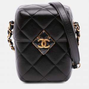Pre Owned Chanel Black Mini Quilted Lambskin Diamond Lock Phone Holder