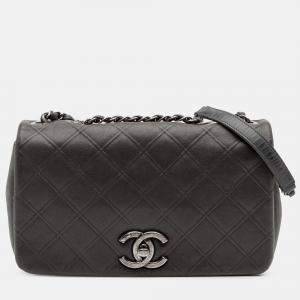 Pre Owned Chanel Grey Paris Edinburgh Medium Embossed Calfskin New Chic Flap