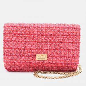Pre Owned Chanel 2.55 Red Fabric Shoulder Bag