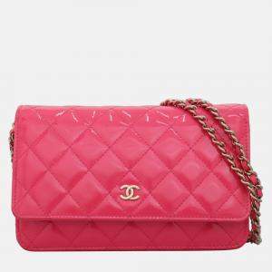 Pre Owned Chanel Pink Patent Wallet On Chain