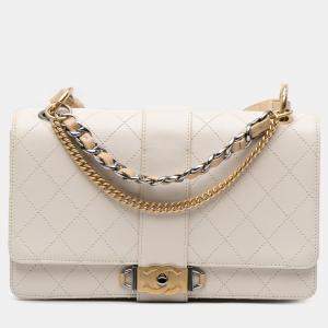 Pre Owned Chanel White CC Stitched Calfskin Chain Flap