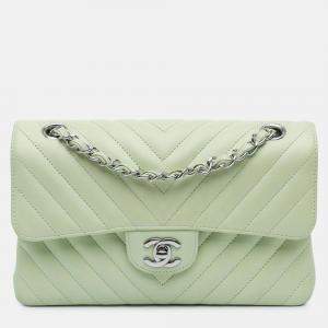 Pre Owned Chanel Classic Double Flap Small Green Chevron Lambskin Shoulder Bag