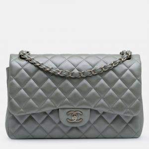 Pre Owned Chanel Classic Double Flap Jumbo Silver Lambskin Shoulder Bag