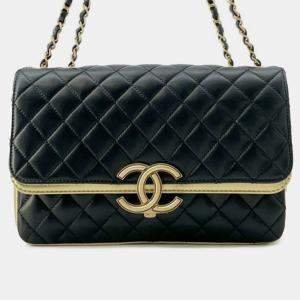 Pre Owned Chanel Black Medium Quilted Metallic Lambskin CC Chic Double Flap