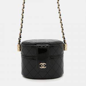 Pre Owned Chanel Matelasse Mini Chain Vanity Black Patent Leather