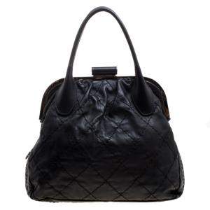مملوكة مسبقًا Chanel Black Quilted Leather Expandable Zip Around Frame Satchel