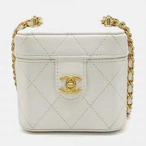 Pre Owned Chanel White Leather Vanity Mini Crossbody Bag