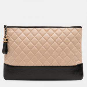 Pre Owned Chanel Beige Large Aged Calfskin Gabrielle O Case Clutch