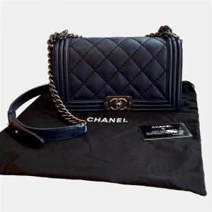 Pre Owned Chanel Boy Medium Navy Blue Leather Shoulder Bag