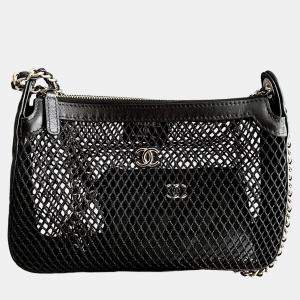 Pre Owned Chanel Mesh Black Shiny Lambskin Clutch with Chain