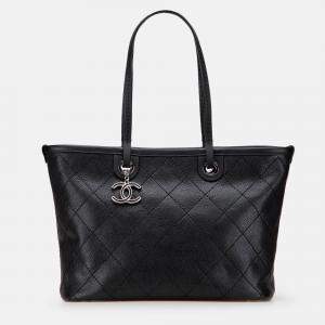Pre Owned Chanel Black CC Caviar Wild Stitch On The Road Tote
