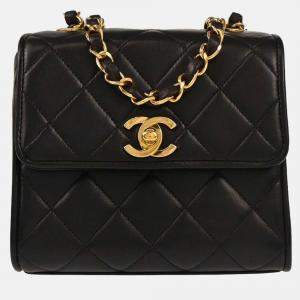 Pre Owned Chanel Black Lambskin Shoulder Bag