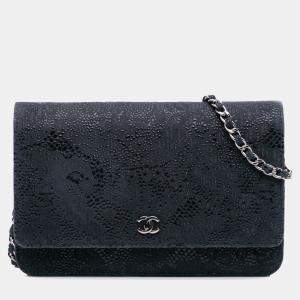 Pre Owned Chanel Navy Blue Lace Overlay Goatskin Wallet On Chain