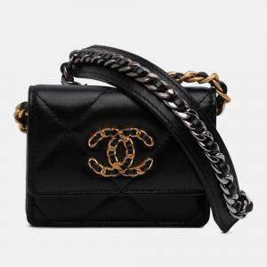 Pre Owned Chanel Black Lambskin 19 Flap Coin Purse With Chain