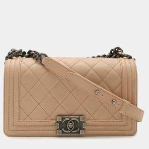 Pre Owned Chanel Boy Lambskin Leather Matelasse Shoulder Bag