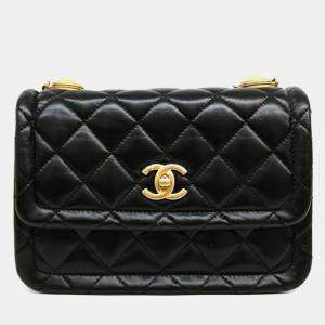 Pre Owned Chanel Black Leather Button-On Top Crossbody Bag