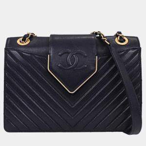 Pre Owned Chanel Navy Calfskin Chevron Shoulder Bag
