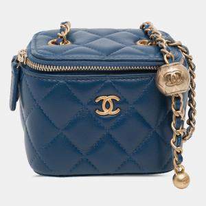 Pre Owned Chanel Blue Mini Quilted Lambskin Pearl Crush Vanity Case With Chain