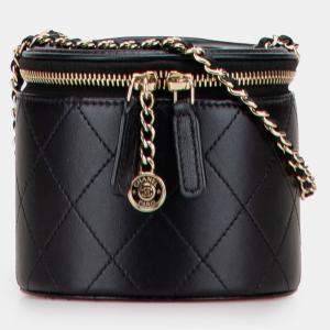 Pre Owned Chanel Quilted Lambskin Chain and Charm Vanity Case