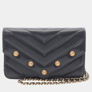 Pre Owned Chanel Black Chevron Lambskin Button Wallet On Chain