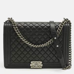 Pre Owned Chanel Black Quilted Caviar Leather Large Boy Flap Bag
