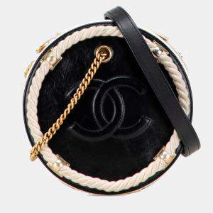 Pre Owned Chanel Black Crumpled Calfskin En Vogue Round Bag