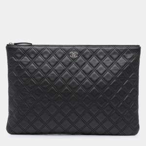 Pre Owned Chanel Black Large Quilted Lambskin Double Stitch O Case Clutch