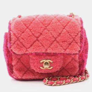 مملوكة مسبقًا Chanel Square Mini Flap Fuchsia Shearling and Tweed Shoulder Bag