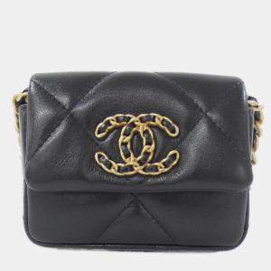 Pre Owned Chanel 19 Line Waist Bag