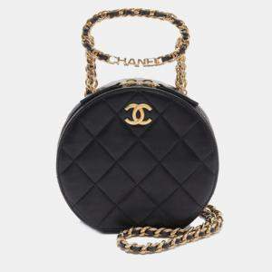 Pre Owned Chanel Black Quilted Lambskin Oval Logo Chain Top Handle Round Clutch on Chain