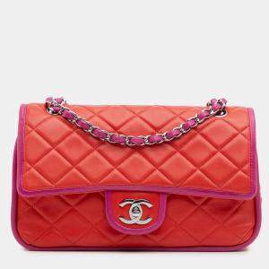 Pre Owned Chanel Red Medium Classic Bicolor Lambskin Double Flap