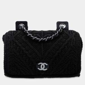 Pre Owned Chanel Black CC  Medium Woven Crochet Knit Single Flap