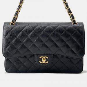 Pre Owned Chanel Matelasse W Flap Chain shoulder Bag Black Caviar Leather Size 30