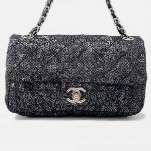 Pre Owned Chanel Chanel Matelasse Chain shoulder Bag Black Mesh Sequins