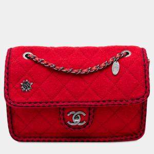Pre Owned Chanel Red Paris-Salzburg Medium Quilted Wool Edelweiss Flap