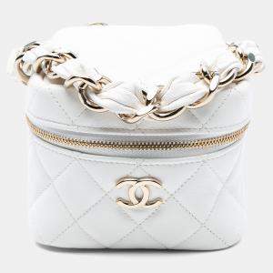 Pre Owned Chanel White Quilted Lambskin Cube Chain Wristlet Case