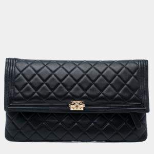 Pre Owned Chanel Black Quilted Lambskin Boy Foldover Clutch