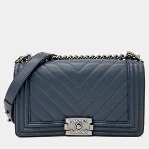 Pre Owned Chanel Blue Leather Chevron Boy Bag Medium
