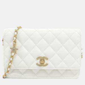 Pre Owned Chanel White Calf Leather Chain Wallet