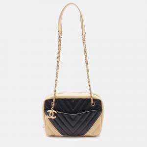 Pre Owned Chanel Chevron Black/Gold Lambskin Chain Shoulder Bag 