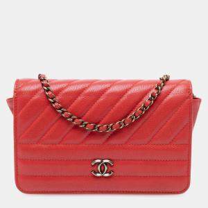 Pre Owned Chanel Red Quilted Goatskin Diagonal Wallet On Chain