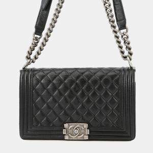 Pre Owned Chanel Boy Chanel Matelasse Shoulder Bag Black Leather